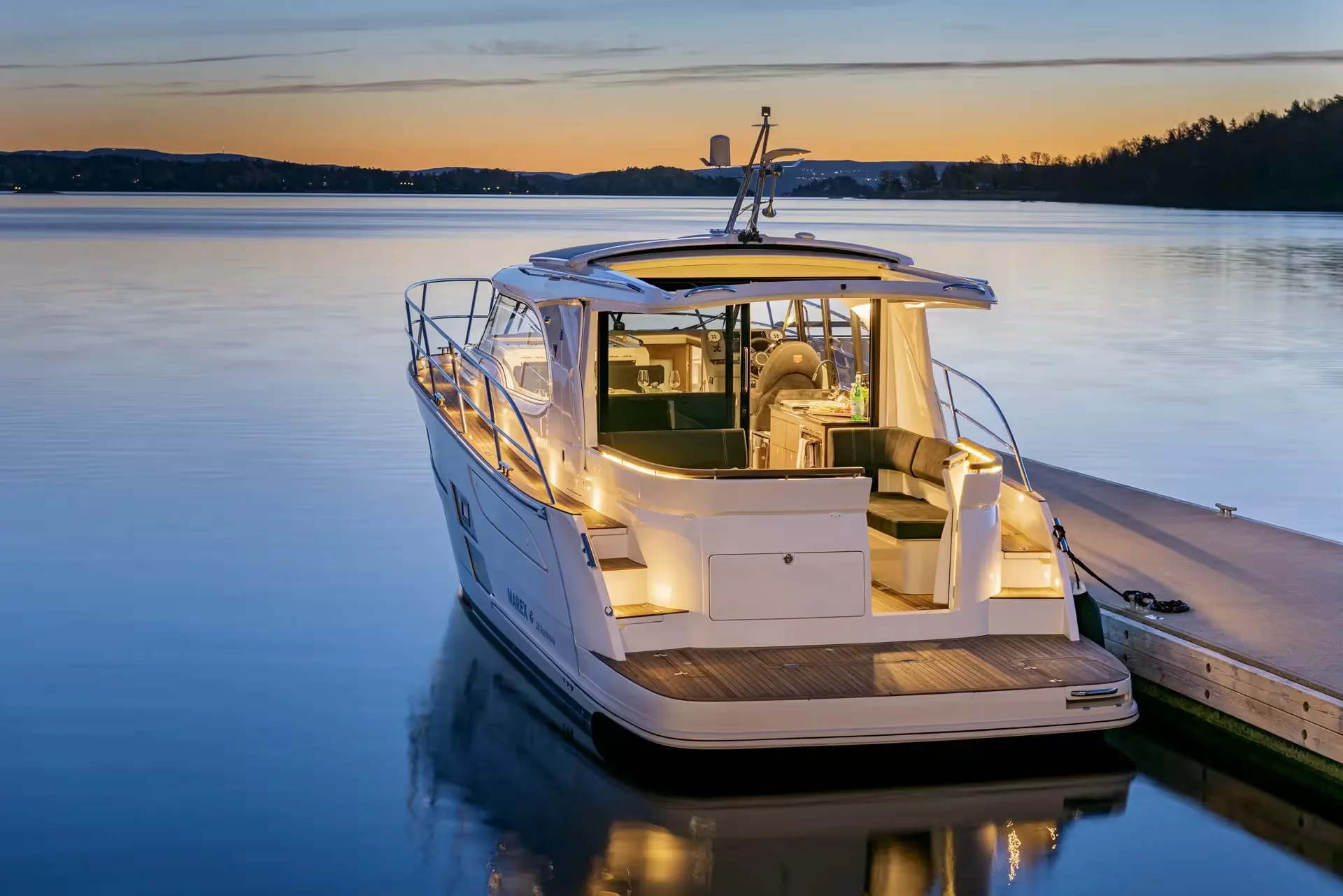 Marex 330 - Maritime Tours AS bilde 1