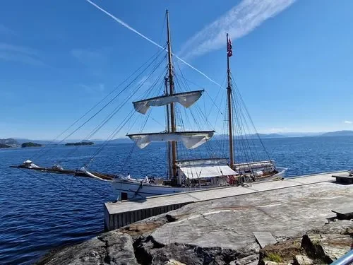 Loyal - Maritime Tours AS bilde 11
