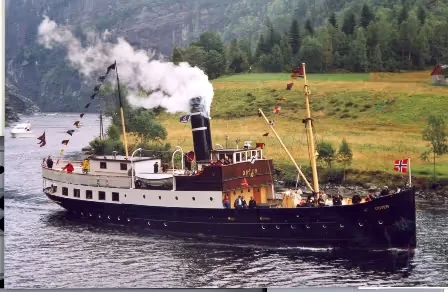 Oster - Maritime Tours AS image 1