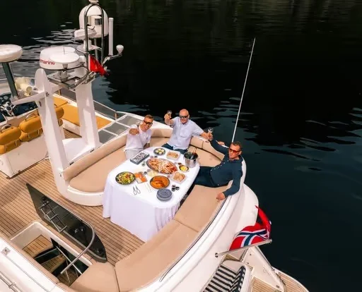 Fairline Squadron 58 - Maritime Tours AS bilde 2
