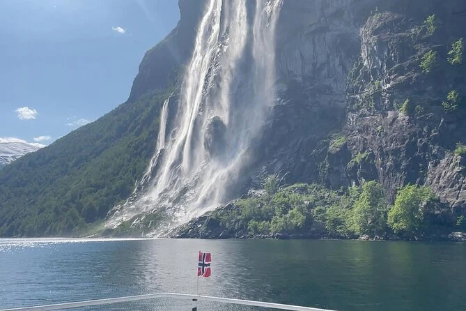 Geirangerfjord private tour and cruise excursion Norway